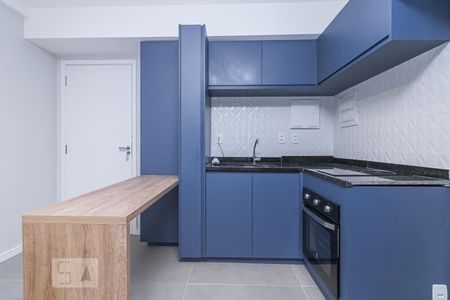 Cozinha de kitnet/studio à venda com 1 quarto, 34m² em Vila Pompéia, São Paulo