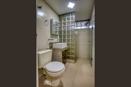 Apartamento para alugar com 80m², 2 quartos e 2 vagasBanheiro