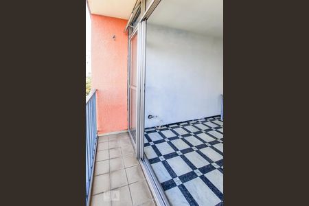 Varanda de apartamento à venda com 2 quartos, 56m² em Taboão, Diadema
