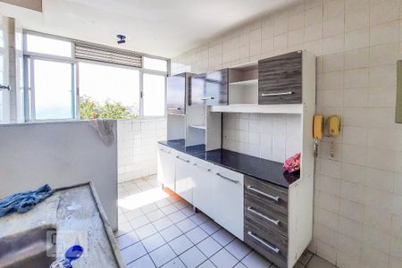 Apartamento à venda com 56m², 2 quartos e 1 vagaCozinha