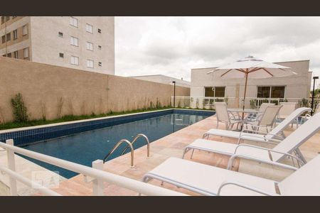 Apartamento para alugar com 37m², 1 quarto e sem vaga Apartamento para alugar com 37m², 1 quarto e sem vagaÁrea comum - Piscina