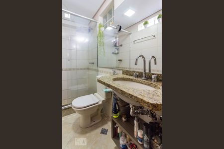 Apartamento à venda com 102m², 3 quartos e 2 vagasBanheiro da Suíte