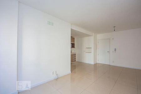 Sala  de apartamento à venda com 2 quartos, 66m² em São Sebastião, Porto Alegre