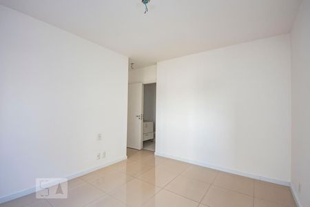 Suíte  de apartamento à venda com 2 quartos, 66m² em São Sebastião, Porto Alegre