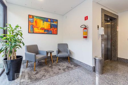 Apartamento à venda com 90m², 3 quartos e 2 vagas Apartamento à venda com 90m², 3 quartos e 2 vagasHall social