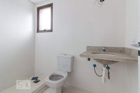 Apartamento à venda com 95m², 3 quartos e 2 vagas Apartamento à venda com 95m², 3 quartos e 2 vagasBanheiro da Suíte