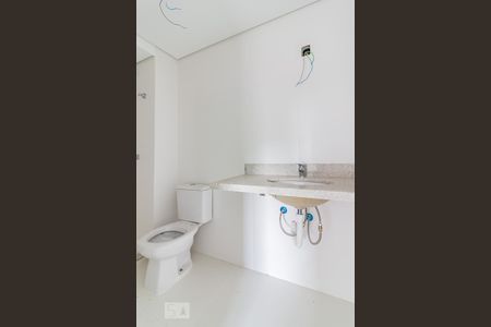 Apartamento à venda com 95m², 3 quartos e 2 vagas Apartamento à venda com 95m², 3 quartos e 2 vagasBanheiro Social