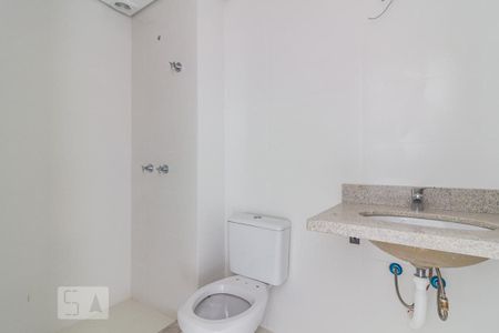 Apartamento à venda com 90m², 3 quartos e 2 vagas Apartamento à venda com 90m², 3 quartos e 2 vagasBanheiro Social