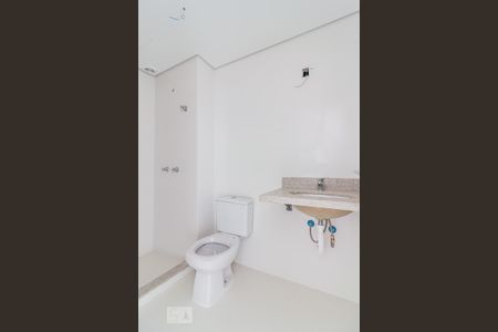 Apartamento à venda com 90m², 3 quartos e 2 vagas Apartamento à venda com 90m², 3 quartos e 2 vagasBanheiro Social