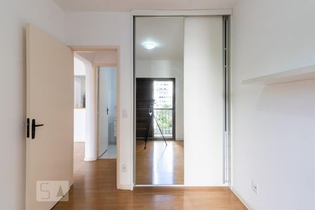 Quarto de apartamento à venda com 1 quarto, 41m² em Itaim Bibi, São Paulo