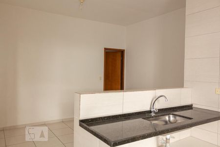Sala de apartamento para alugar com 1 quarto, 50m² em Parque Assunção, Taboão da Serra