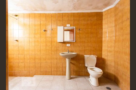 Casa para alugar com 200m², 3 quartos e 1 vaga Casa para alugar com 200m², 3 quartos e 1 vagaBanheiro 2