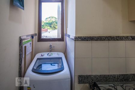 Apartamento à venda com 50m², 1 quarto e 1 vaga Apartamento à venda com 50m², 1 quarto e 1 vagaCozinha e Área de Serviço