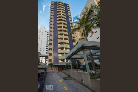 Apartamento à venda com 50m², 1 quarto e 1 vaga Apartamento à venda com 50m², 1 quarto e 1 vagaFachada