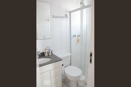 Banheiro da Suite  de apartamento à venda com 2 quartos, 52m² em Vila Mazzei, São Paulo