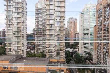 Vista da Suíte de apartamento à venda com 1 quarto, 67m² em Moema, São Paulo