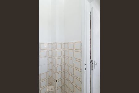 Apartamento para alugar com 86m², 2 quartos e sem vagaBanheiro de serviço