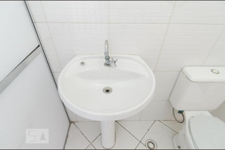 Apartamento para alugar com 86m², 2 quartos e sem vagaBanheiro