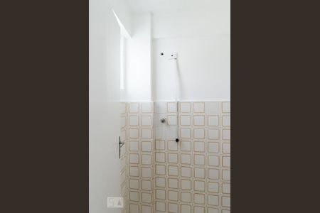 Apartamento para alugar com 86m², 2 quartos e sem vagaBanheiro de serviço