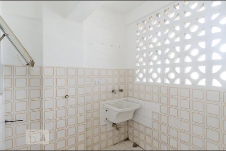 Apartamento para alugar com 86m², 2 quartos e sem vagaÁrea de serviço