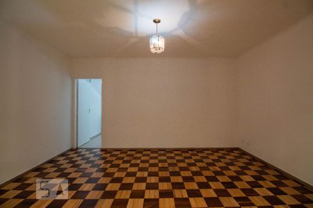 Sala de casa para alugar com 3 quartos, 160m² em Vila Firmiano Pinto, São Paulo