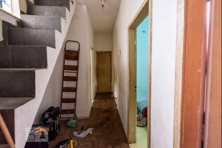 Casa à venda com 203m², 4 quartos e sem vaga Casa à venda com 203m², 4 quartos e sem vagaCorredor 2º piso