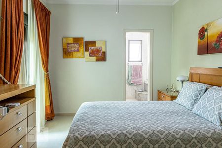 Apartamento à venda com 250m², 4 quartos e 4 vagasSuíte 3