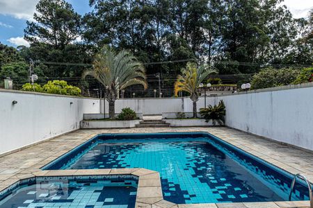 Apartamento à venda com 250m², 4 quartos e 4 vagasÁrea comum - Piscina