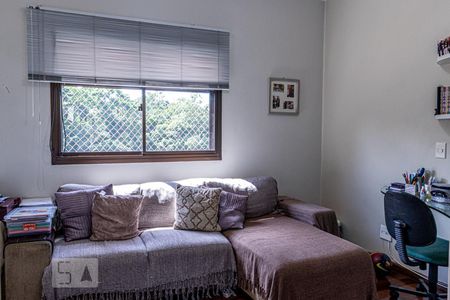 Apartamento à venda com 250m², 4 quartos e 4 vagasEscritório