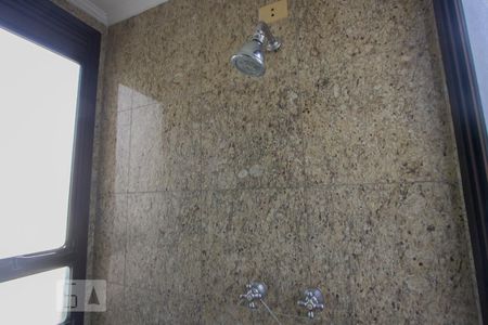 Apartamento à venda com 230m², 5 quartos e 4 vagasBanheiro - Suíte 3