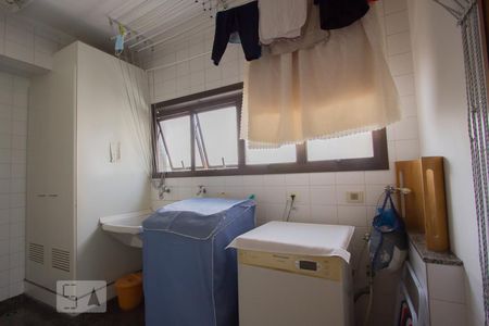 Apartamento à venda com 230m², 5 quartos e 4 vagasÁrea de Serviço