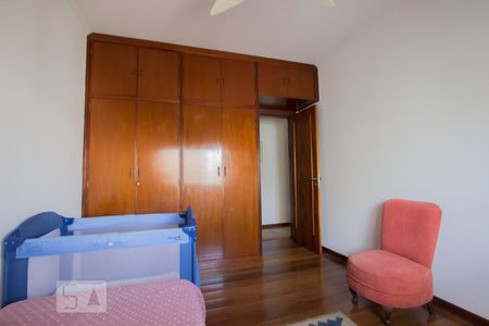 Apartamento à venda com 230m², 5 quartos e 4 vagasSuíte 3