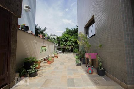 Apartamento à venda com 230m², 5 quartos e 4 vagasÁrea comum - Horta