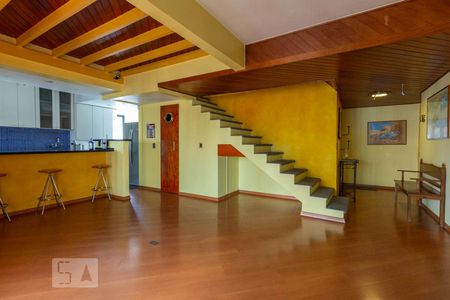 Sala de apartamento à venda com 3 quartos, 100m² em Pinheiros, São Paulo