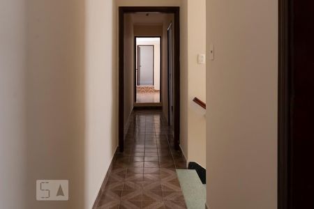 Casa de condomínio para alugar com 300m², 3 quartos e 3 vagas Casa de condomínio para alugar com 300m², 3 quartos e 3 vagasCirculação Piso superior