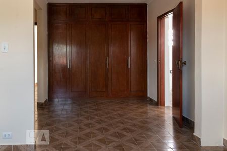 Casa de condomínio para alugar com 300m², 3 quartos e 3 vagas Casa de condomínio para alugar com 300m², 3 quartos e 3 vagasSuíte 1