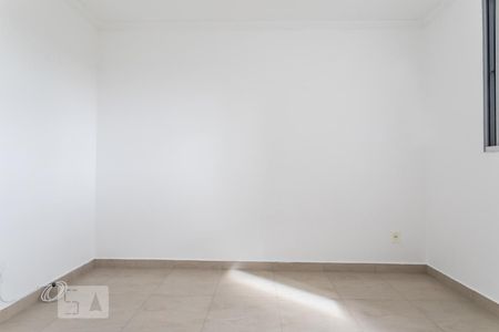 Quarto 1  de apartamento para alugar com 2 quartos, 54m² em Vila Mogilar, Mogi das Cruzes