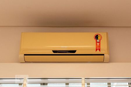 Casa à venda com 150m², 5 quartos e sem vagaAr condicionado