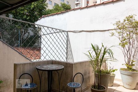 Casa à venda com 150m², 5 quartos e sem vagaÁrea externa