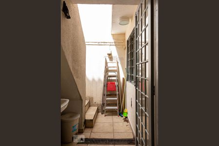 Casa à venda com 150m², 5 quartos e sem vagaÁrea de serviço