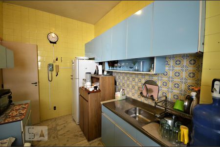 Apartamento à venda com 109m², 3 quartos e 1 vagaCozinha - Armários