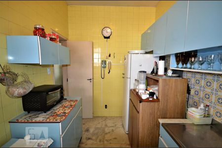 Apartamento à venda com 109m², 3 quartos e 1 vagaCozinha - Armários