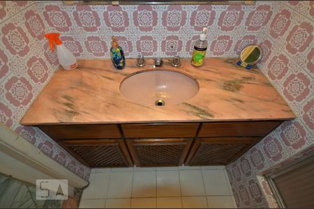 Apartamento à venda com 109m², 3 quartos e 1 vagaBanheiro - Pia