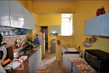 Apartamento à venda com 109m², 3 quartos e 1 vagaCozinha - Armários