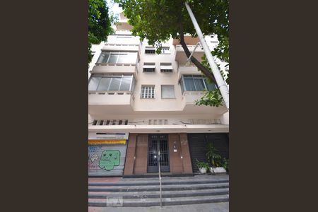 Apartamento à venda com 109m², 3 quartos e 1 vagaFachada