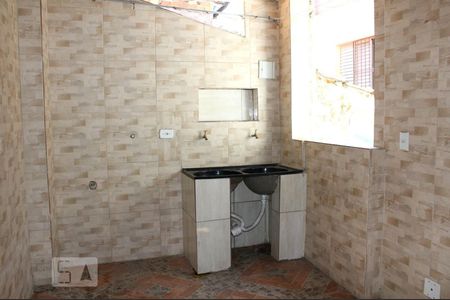 Casa para alugar com 60m², 2 quartos e sem vagaÁrea de Serviço
