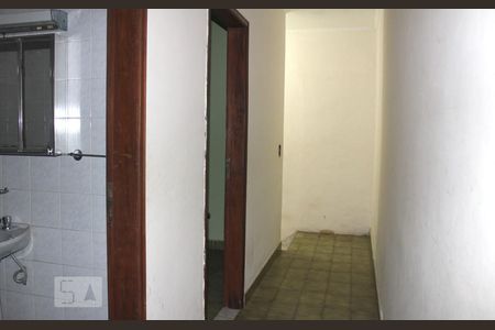 Casa para alugar com 60m², 2 quartos e sem vagaCorredor'