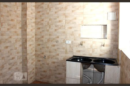 Casa para alugar com 60m², 2 quartos e sem vagaÁrea de Serviço