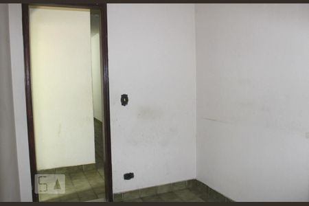 Sala de casa para alugar com 2 quartos, 60m² em Vila Antonio dos Santos, São Paulo