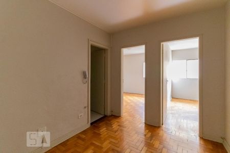 Sala de apartamento para alugar com 2 quartos, 64m² em Liberdade, São Paulo